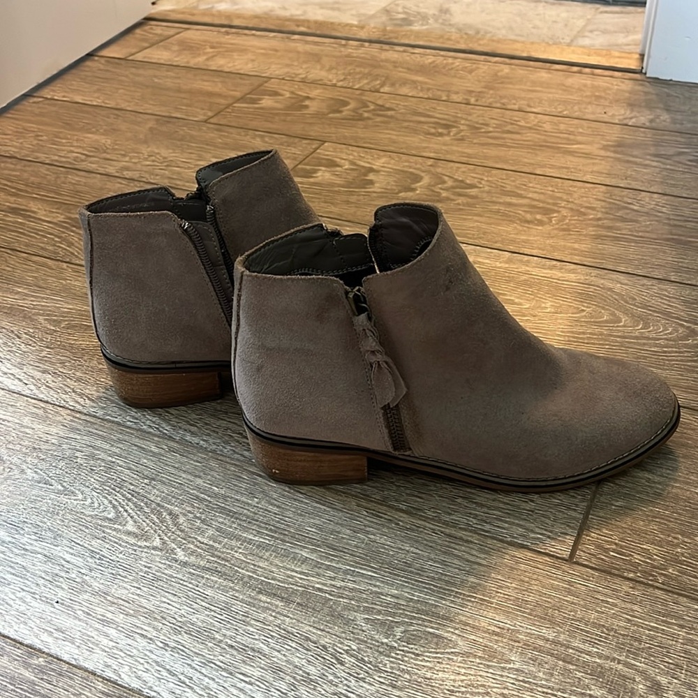 Blondo waterproof ankle boots
